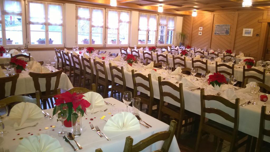 Gasthaus Zum Ochsen Neuhaus Luaran gambar